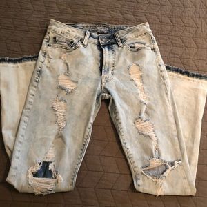 Men’s American Eagle Heavily Distressed Jeans